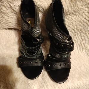 Metal strappy bootie heels Dolce Vida DV black